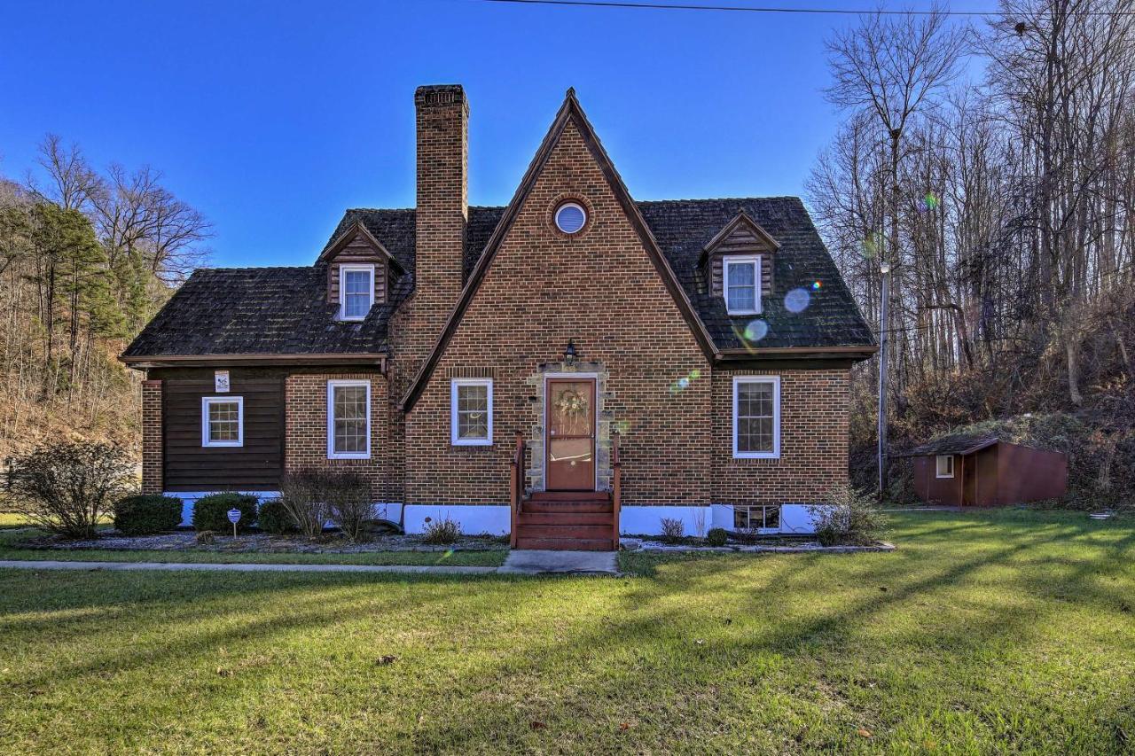 Homeplace With Yard - 10 Mi To Jenny Wiley! Paintsville ภายนอก รูปภาพ